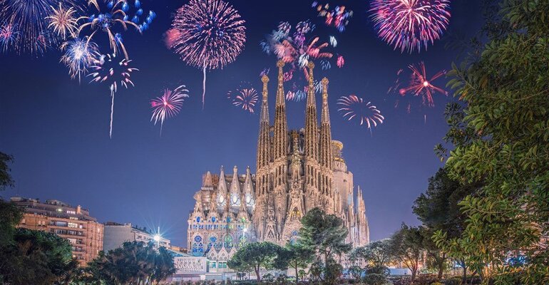 BARCELONA ADVENTI FÉNYEKBEN